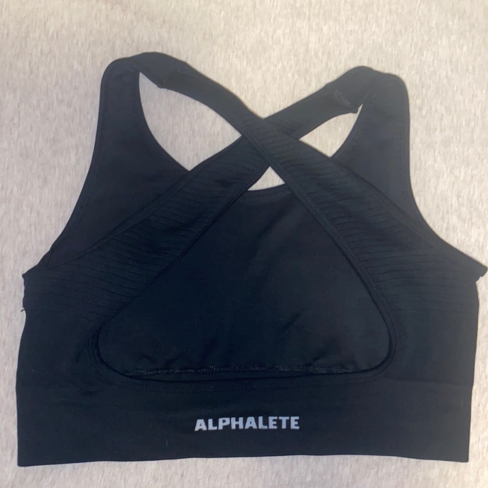 Alphalete Sports Bra - Size L